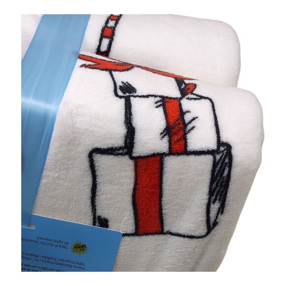 Dr. Seuss The Grinch Plush Blanket Queen 90" X 90" Christmas Holiday Gifts - Picture 7 of 10